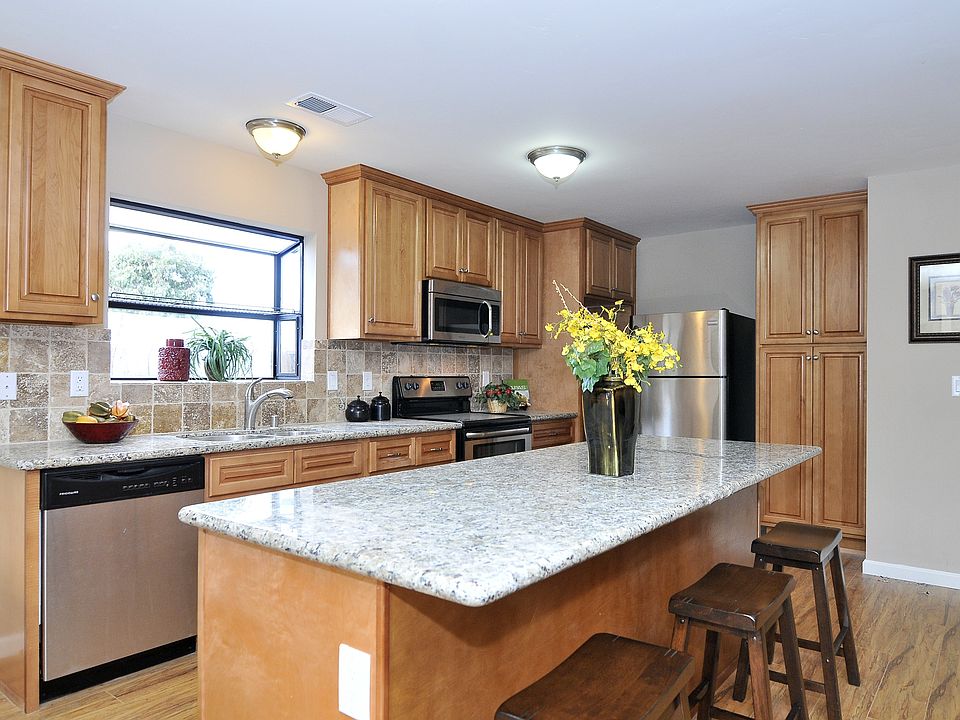 Granite Counters, New Appliances