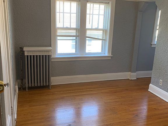 2nd image of 1767 N Arlington Pl #8924110
