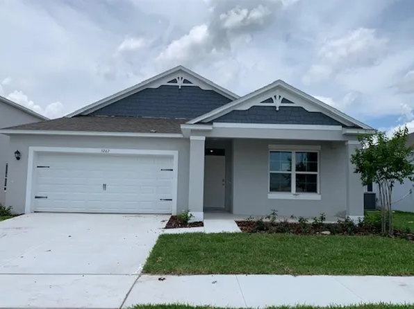 5267 Flameleaf St, Apopka, FL 32712