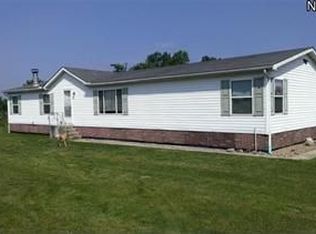 219 Pleasant View Ln, Hiram, OH 44234