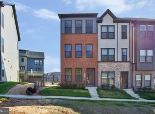 244 Mainstream Dr, Laurel, MD 20724