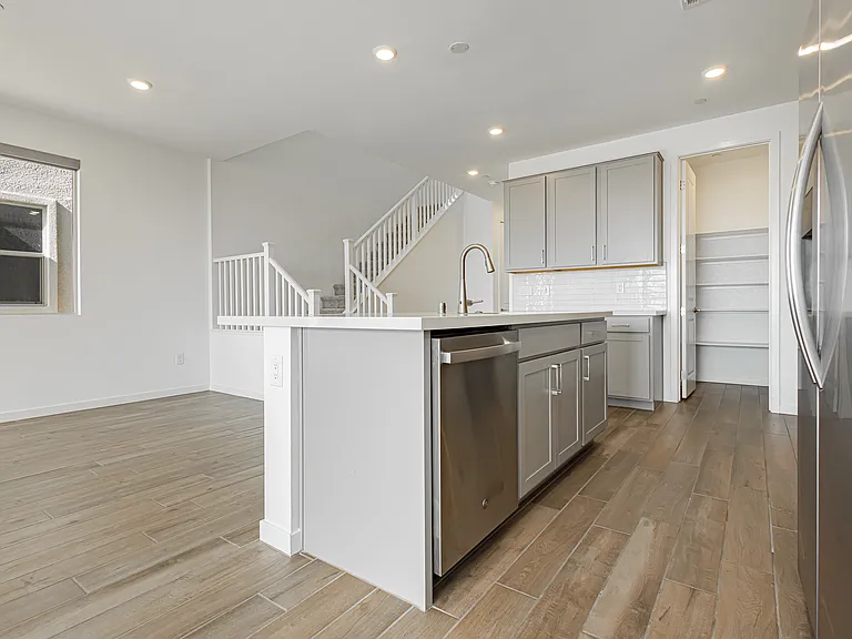 1420 Song Lark Ln — Photo 8