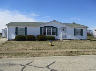 4680 Autumn Ridge Dr, Columbus, IN 47203