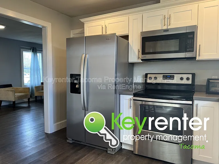 4803 S Oakes St — Photo 4