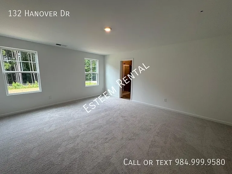 132 Hanover Dr — Photo 28