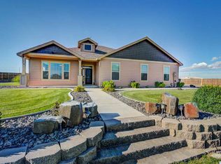 3709 Janet Rd, Pasco, WA 99301