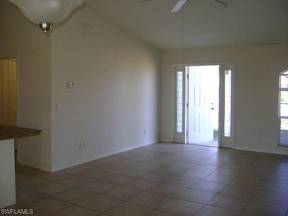 2nd image of 41 NE 9th Ave