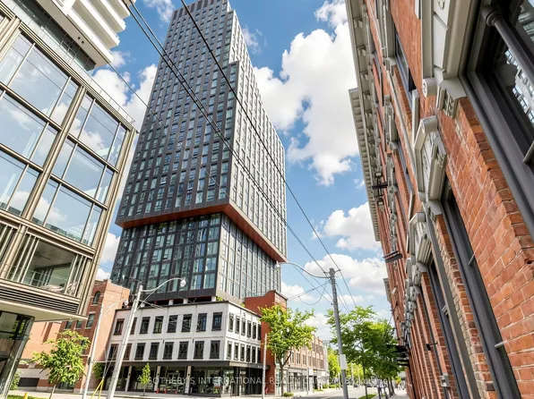 100 Queen St E, Toronto, ON