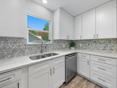 404 Water St, Whitesboro, TX, 76273