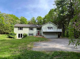 71 Beechwood Dr, Danville, NH 03819