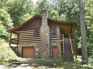 737 Mountainside Dr, Waynesville, NC 28786