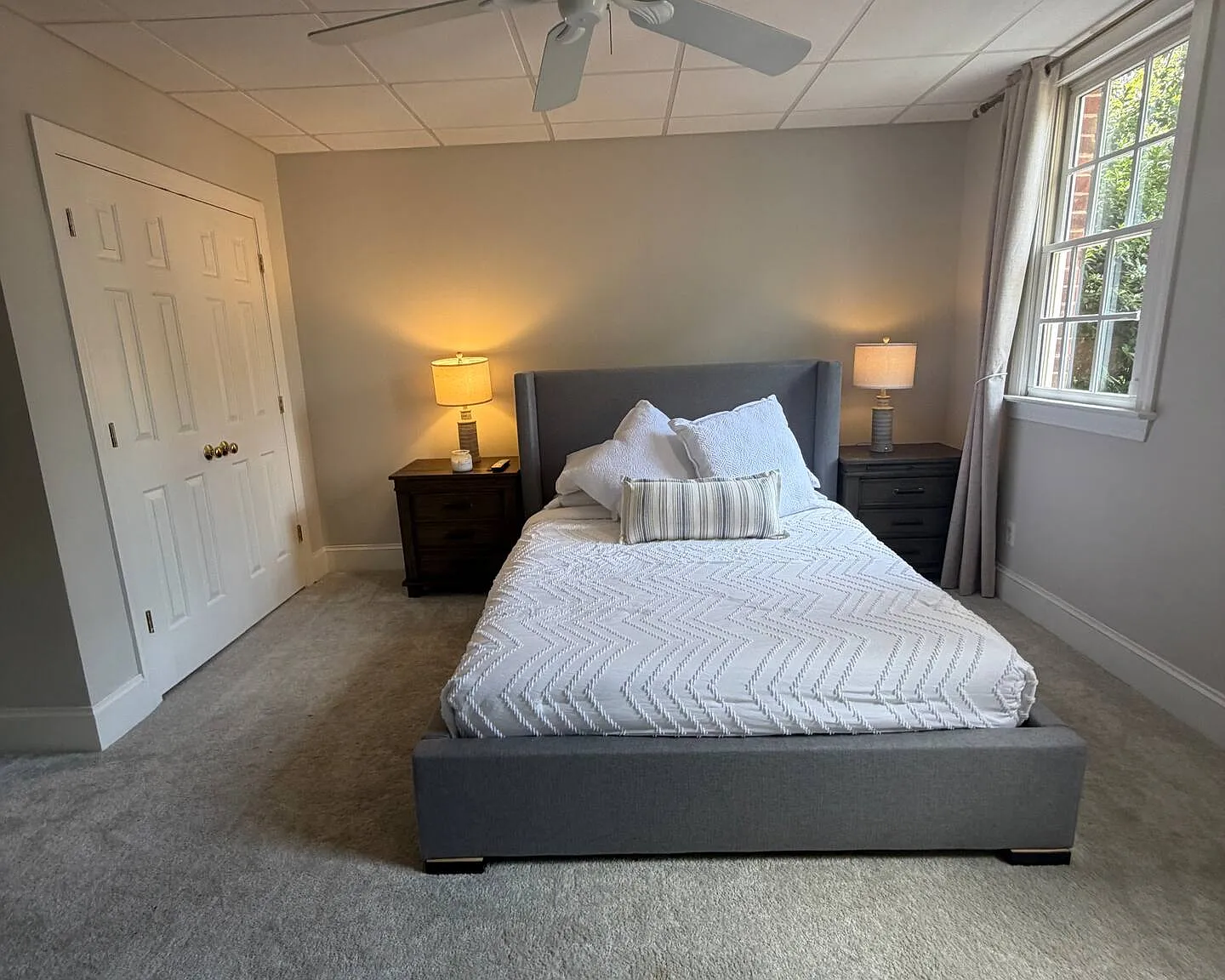1 bed, 1350 sqft, $1,900 — Photo 4