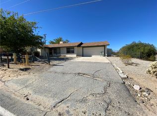 6886 Sunset Dr, Joshua Tree, CA 92252
