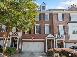 4609 Village Green Dr, Roswell, GA 30075