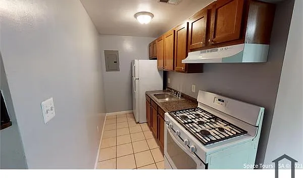 5324 C St SE #201