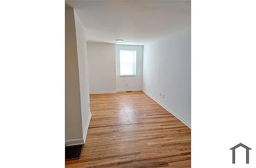 3311 Wallace St Photo 1