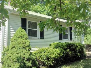 132 Country Dr, West Warwick, RI 02893