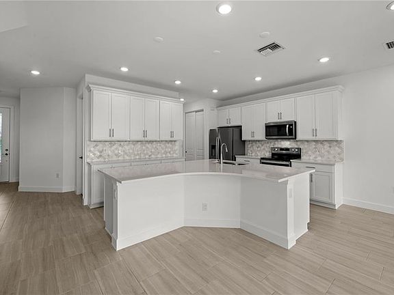 5th image of 4393 Sonoma Oaks CIR