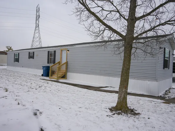 4401 Starboard Dr, Fort Wayne, IN 46825