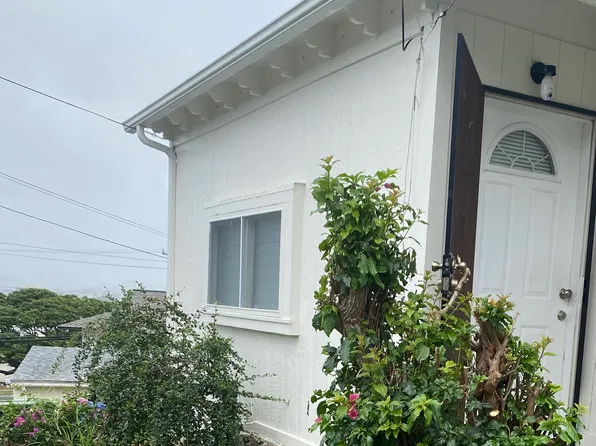 1702 Kamamalu Ave, Honolulu, HI 96813