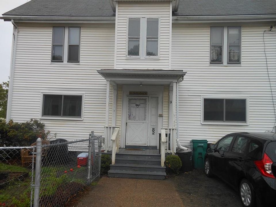 2nd image of 52 Linwood St