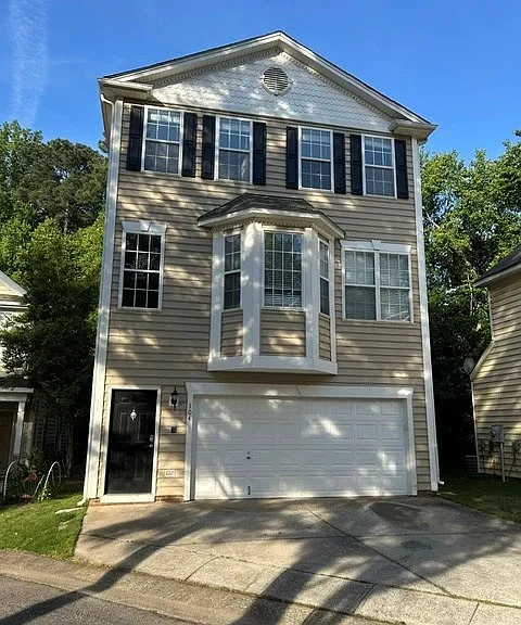 104 Cornwall View Ct #104 — Photo 1
