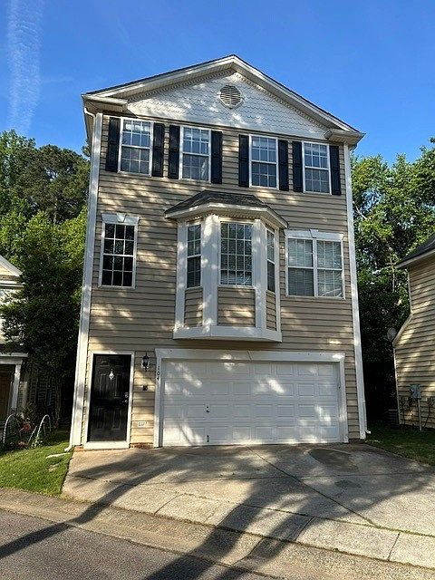 1st image of 104 Cornwall View Ct #104