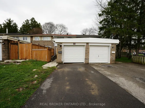 8 Ralgreen Cres, Kitchener, ON N2M 1T9