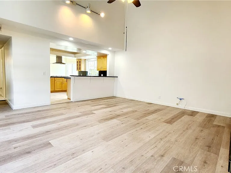 6327 Sattes Dr — Photo 16