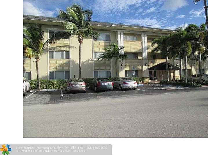 1st image of 2881 NE 32nd St APT 211
