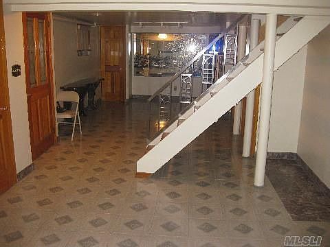 5th image of 19710 56th Ave