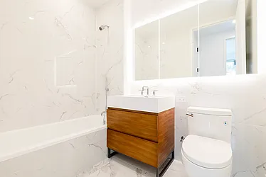 Rented by MaxInvest Real Estate, Inc.