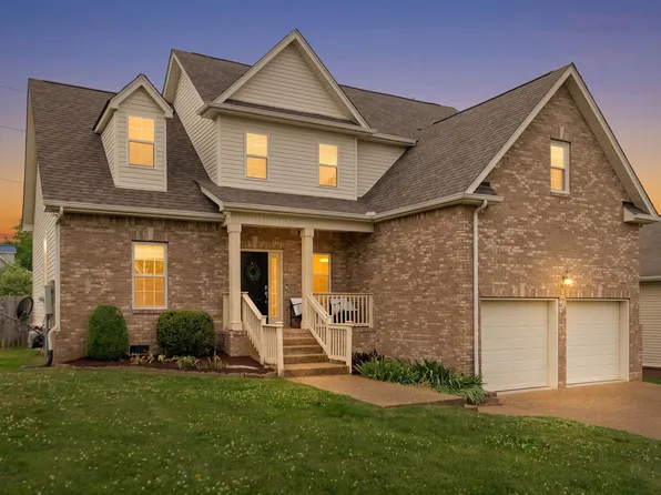 3992 Kristen St, Spring Hill, TN 37174