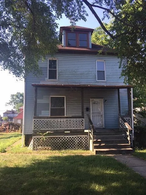 1653 Genessee Ave photo 1