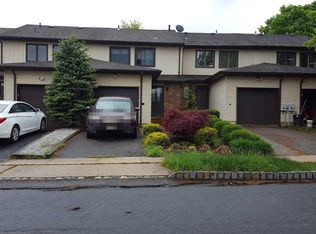 7 Manchester Rd, Flemington, NJ 08822