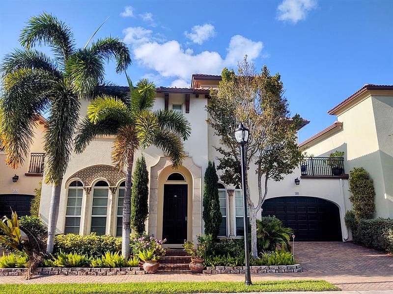 99 Via Poinciana St, Boca Raton, FL 33487 Zillow