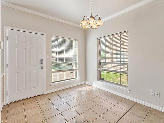 5th image of 1001 Krenek Tap Rd APT 1601