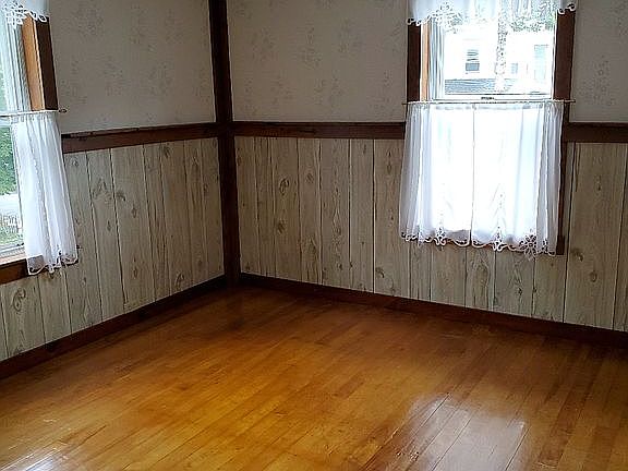 BR #2 - 2nd floor