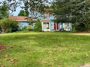 189 Southfield Road, Calverton, NY 11933