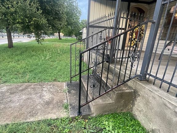 2nd image of 2510 W Mulberry Ave.