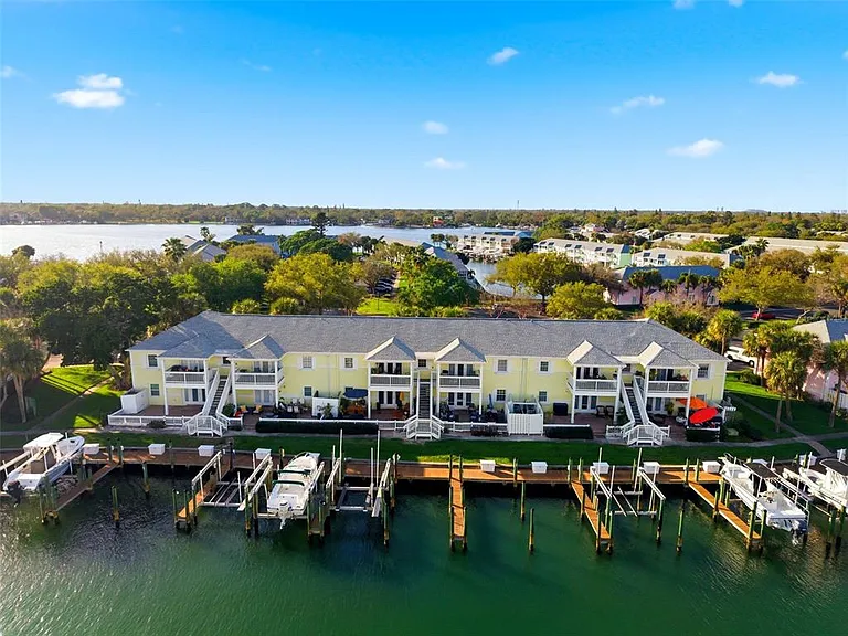 5174 Beach Dr SE #D — Photo 48