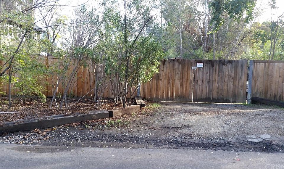 2nd image of 0 Melvin Ave