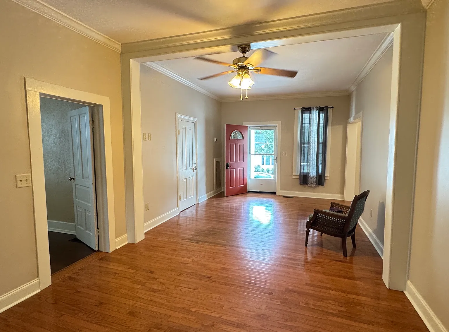 312 Lynn Avenue - 1 — Photo 4