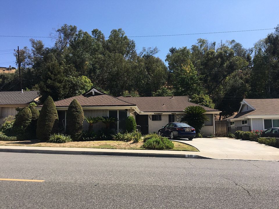 1st image of 548 Casuda Canyon Dr