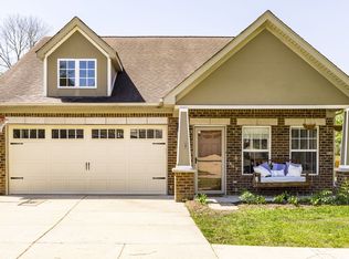 1075 Riverspring Dr, Nashville, TN 37221