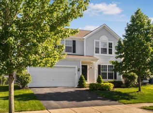 695 Sanville Dr, Lewis Center, OH