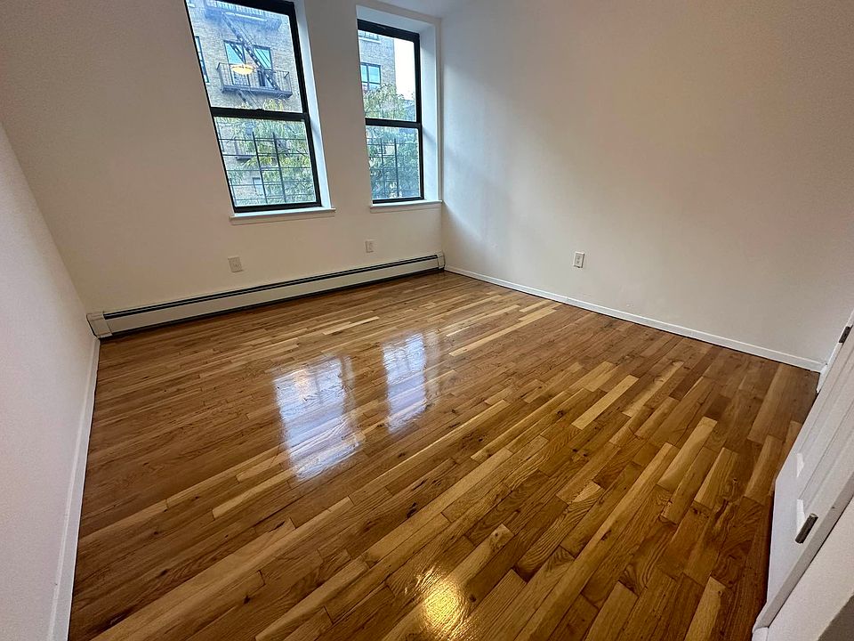 2nd image of 219 E 196th St APT 4A