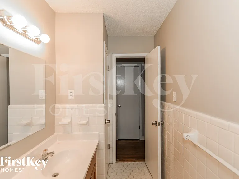 4769 S Milnor Dr — Photo 10