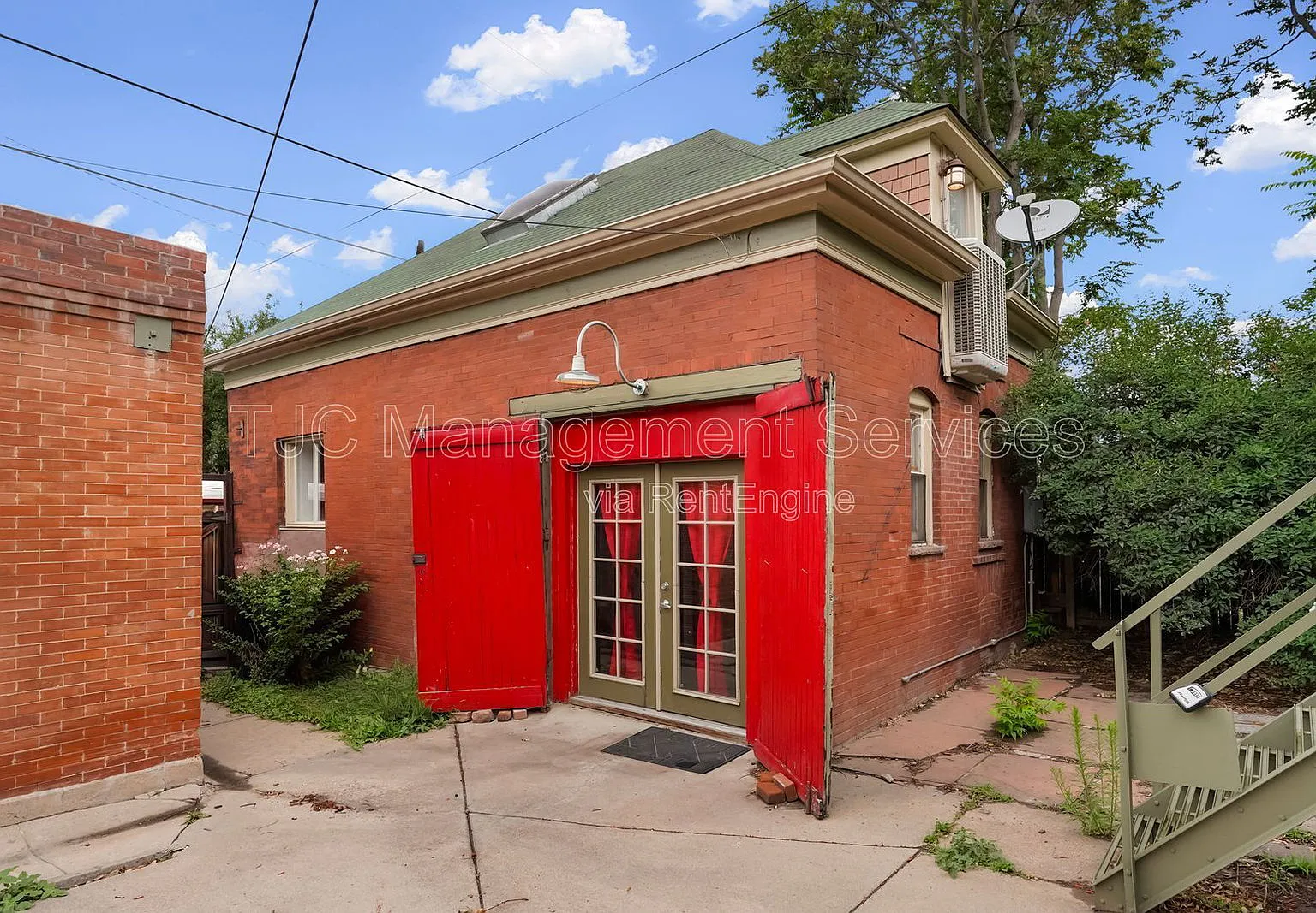 1 bed, 1.0 bath, 709 sqft, $1,675 — Photo 2