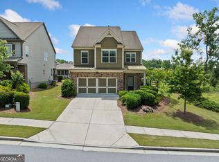 6535 Crosscreek Ln, Flowery Branch, GA